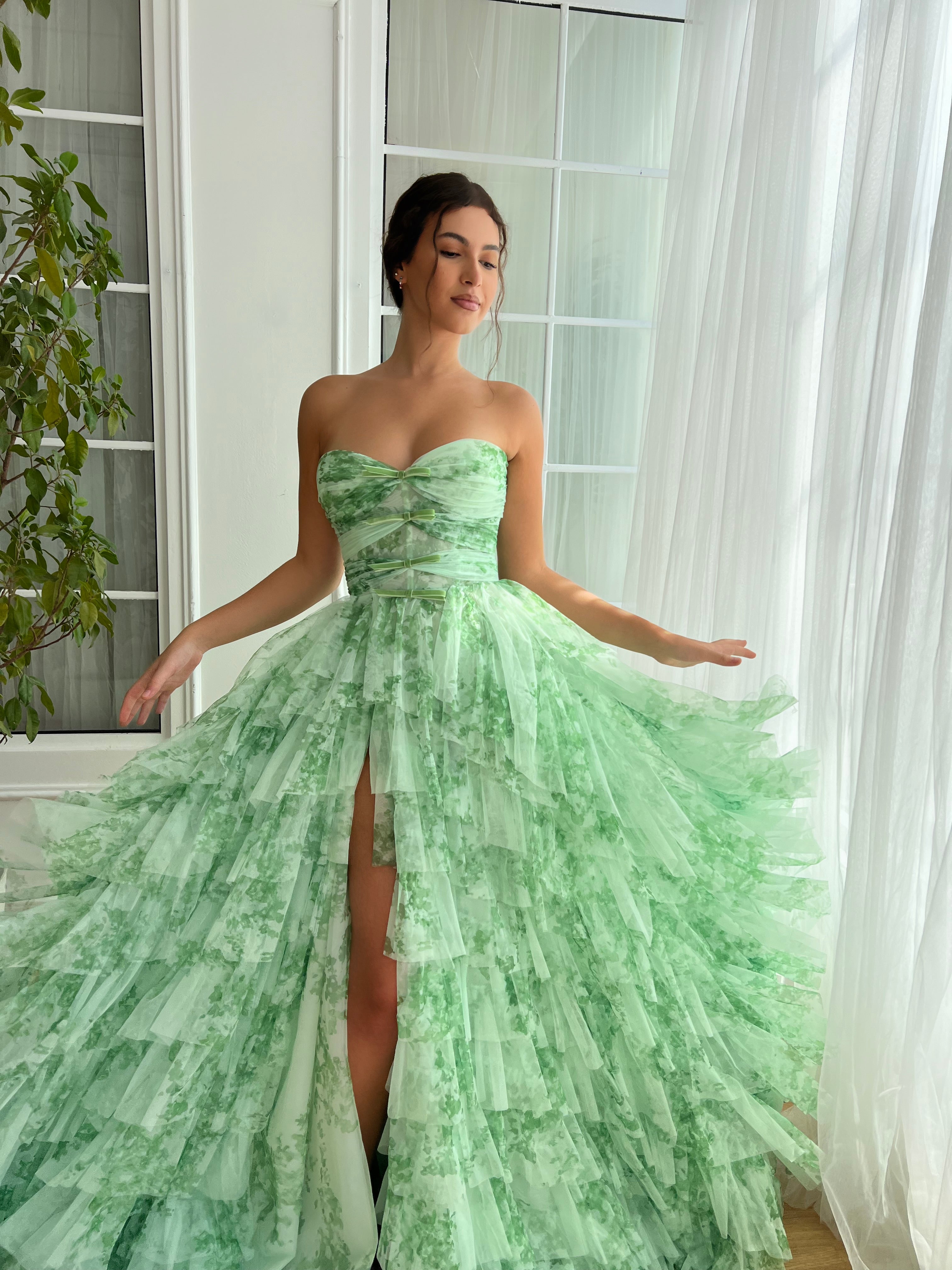 Green A-Line dress with no sleeves