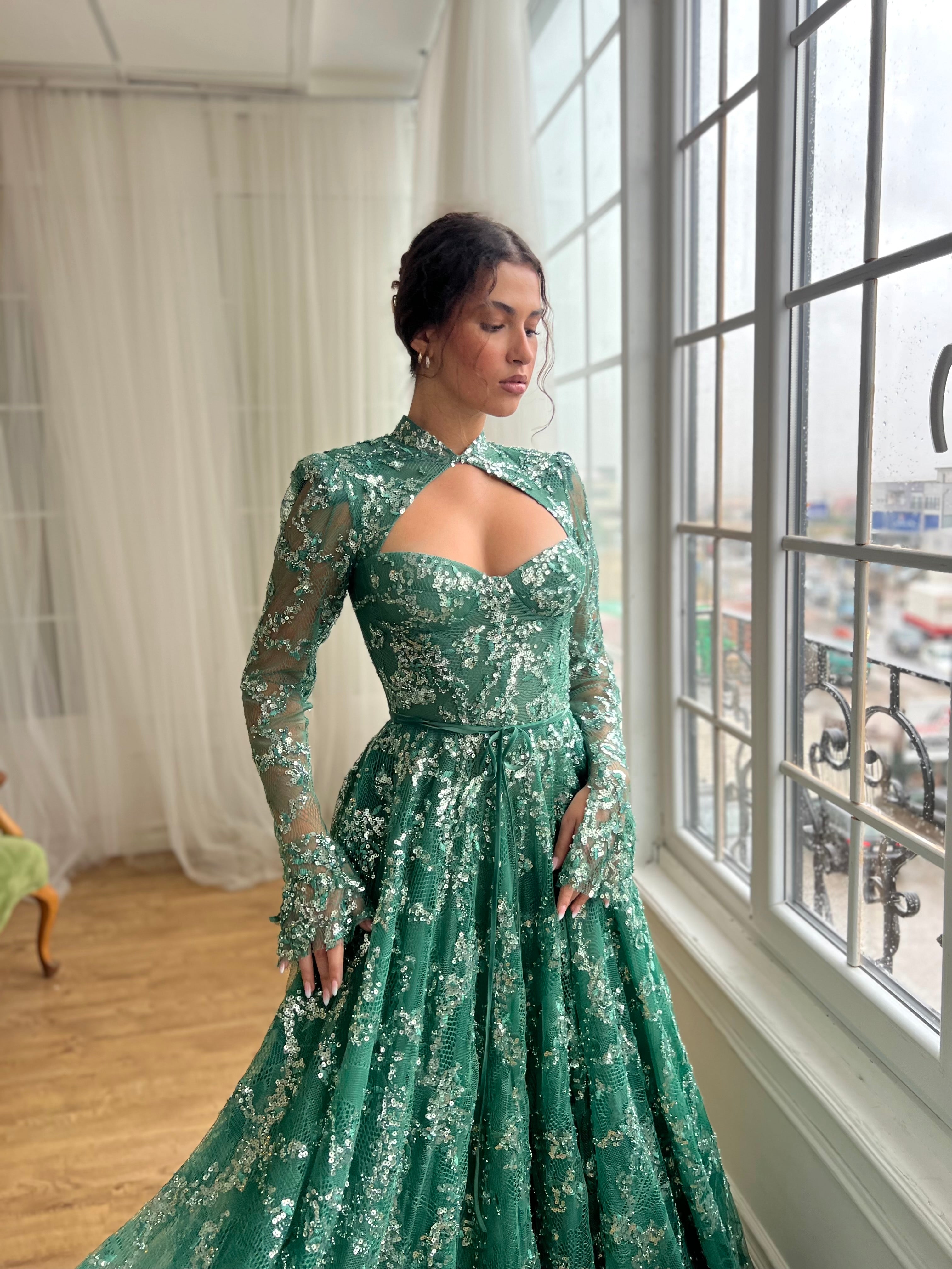 Green A-Line dress with lace fabric and long sleeves