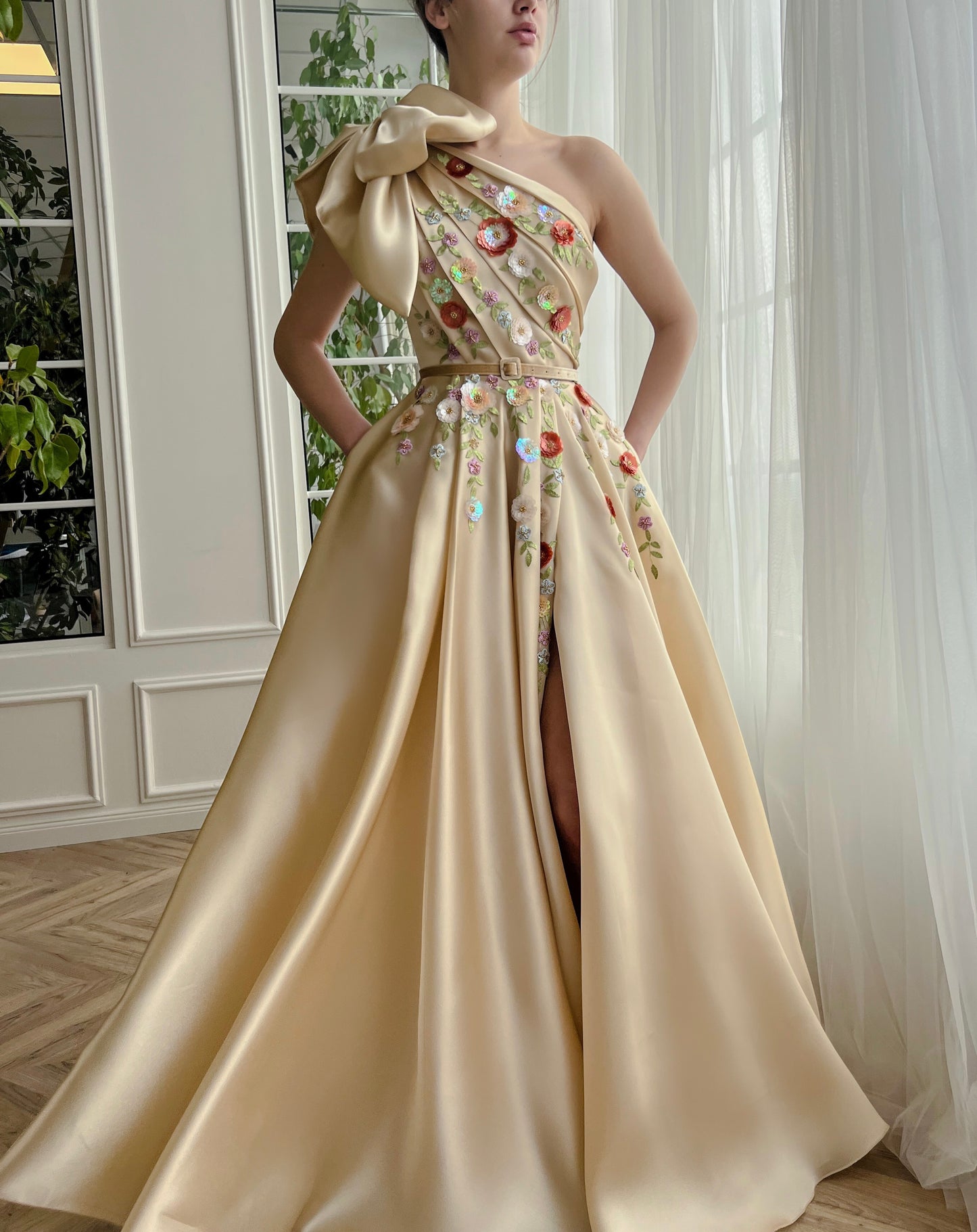 Beige A-Line dress with one shoulder sleeve, belt and embroidery